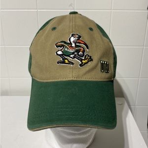 Nice vintage miami hurricanes hat